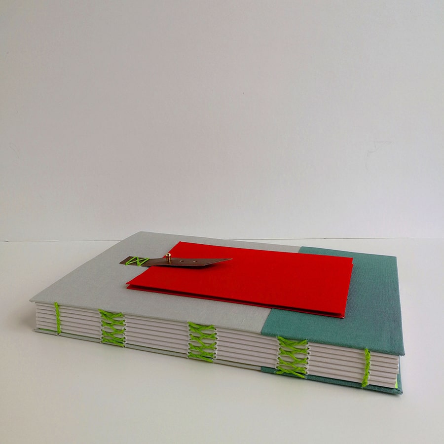 Cuaderno mochila gris claro verde azulado a5 - Imagen 6
