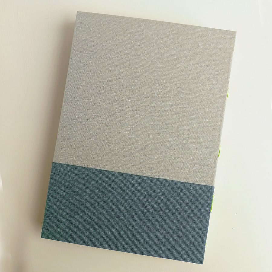 Cuaderno mochila gris claro verde azulado a5 - Imagen 5