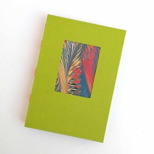 portada cuaderno A5 marmoleado-verde 02 hecho a mano