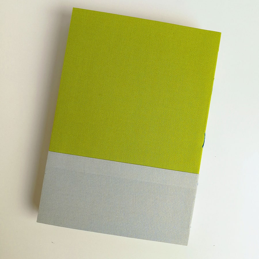 Cuaderno mochila verde lima gris claro a5 - Imagen 9