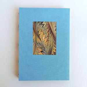 encuadernación artesanal A5 marmoleado-azul 02